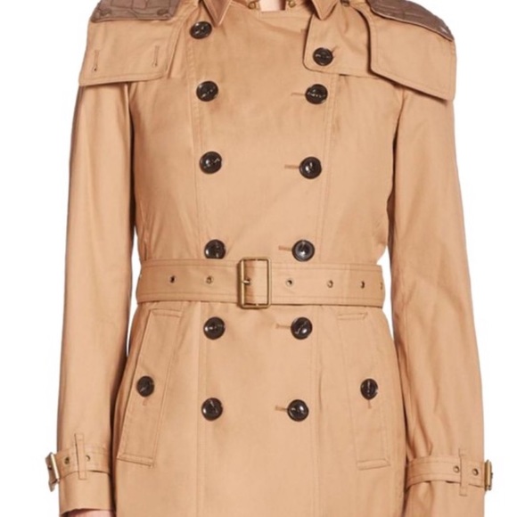 Burberry Brit Reymoore Trench Coat - Picture 2 of 16